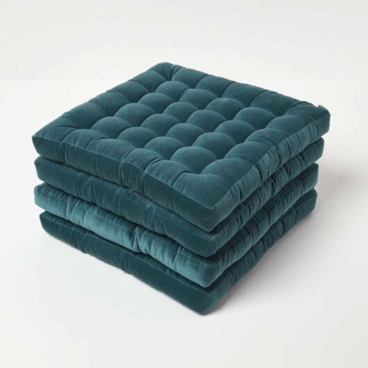 Homescapes - Set of 4 Teal Green Quilted Velvet Chair Pad, 40 x 40 cm